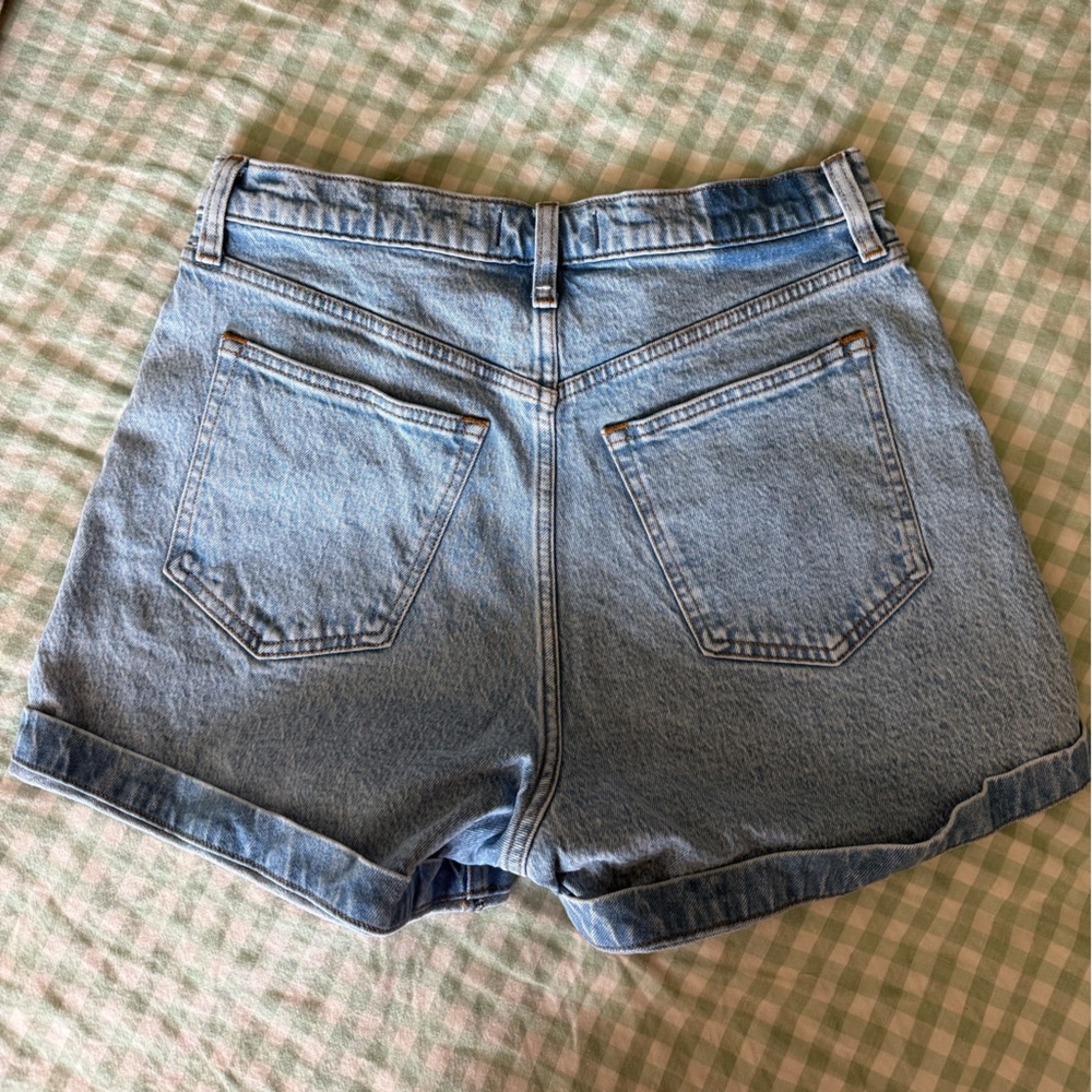 Abercrombie & Fitch Curve Love Dad Shorts - Picture 4 of 4